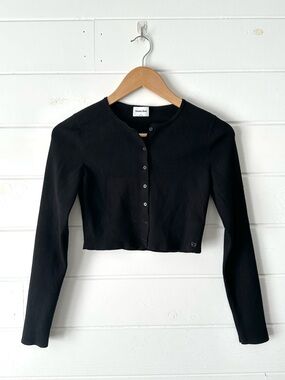 Aritzia Sunday Best Black Cropped Lightweight Button Front Cardigan Sweater S